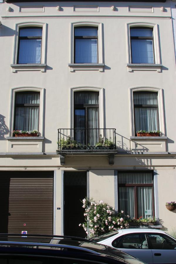 B&B Les Iris Bruxelles Eksteriør billede